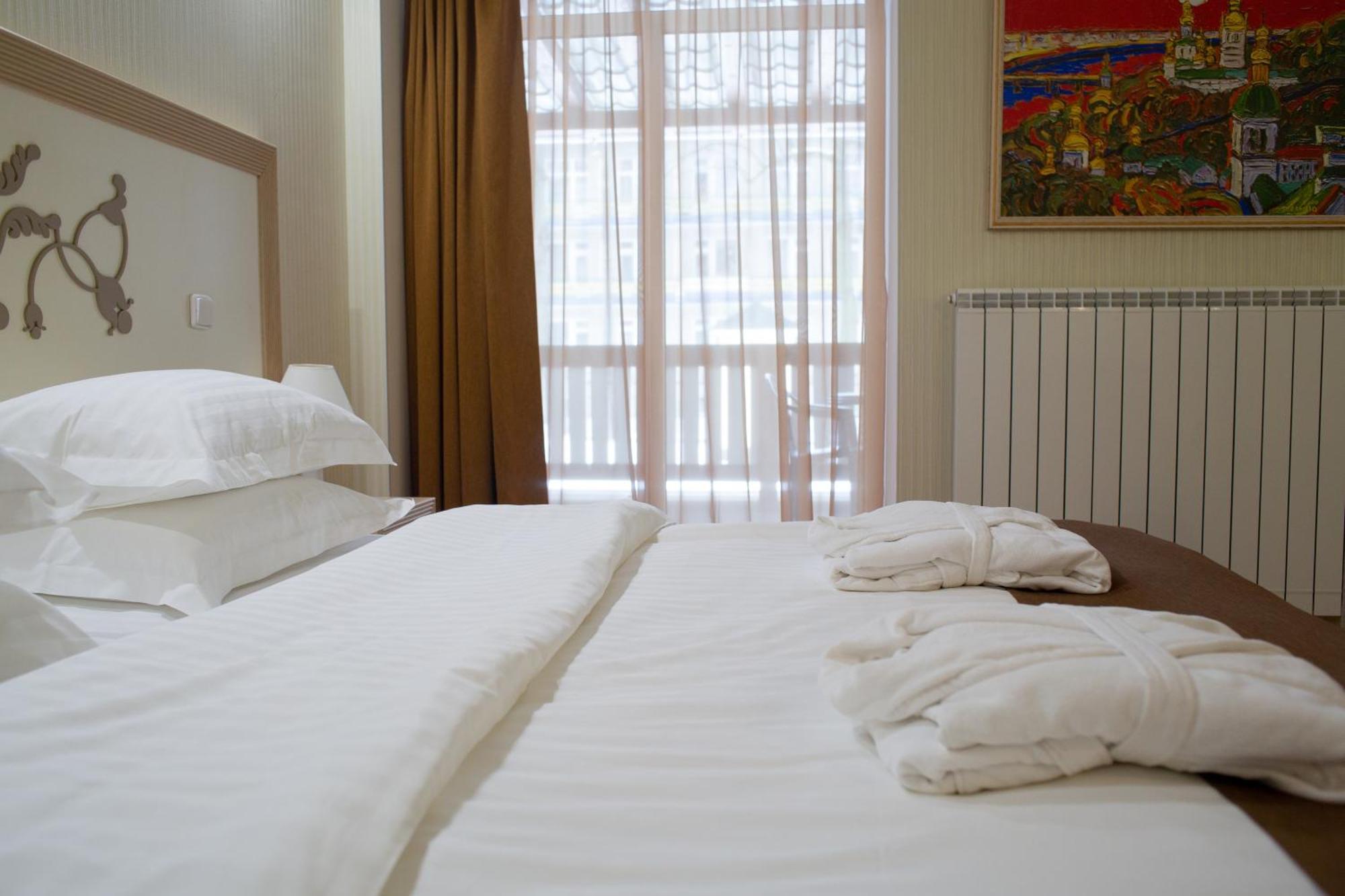 Pushcha Congress Otel Kiev
