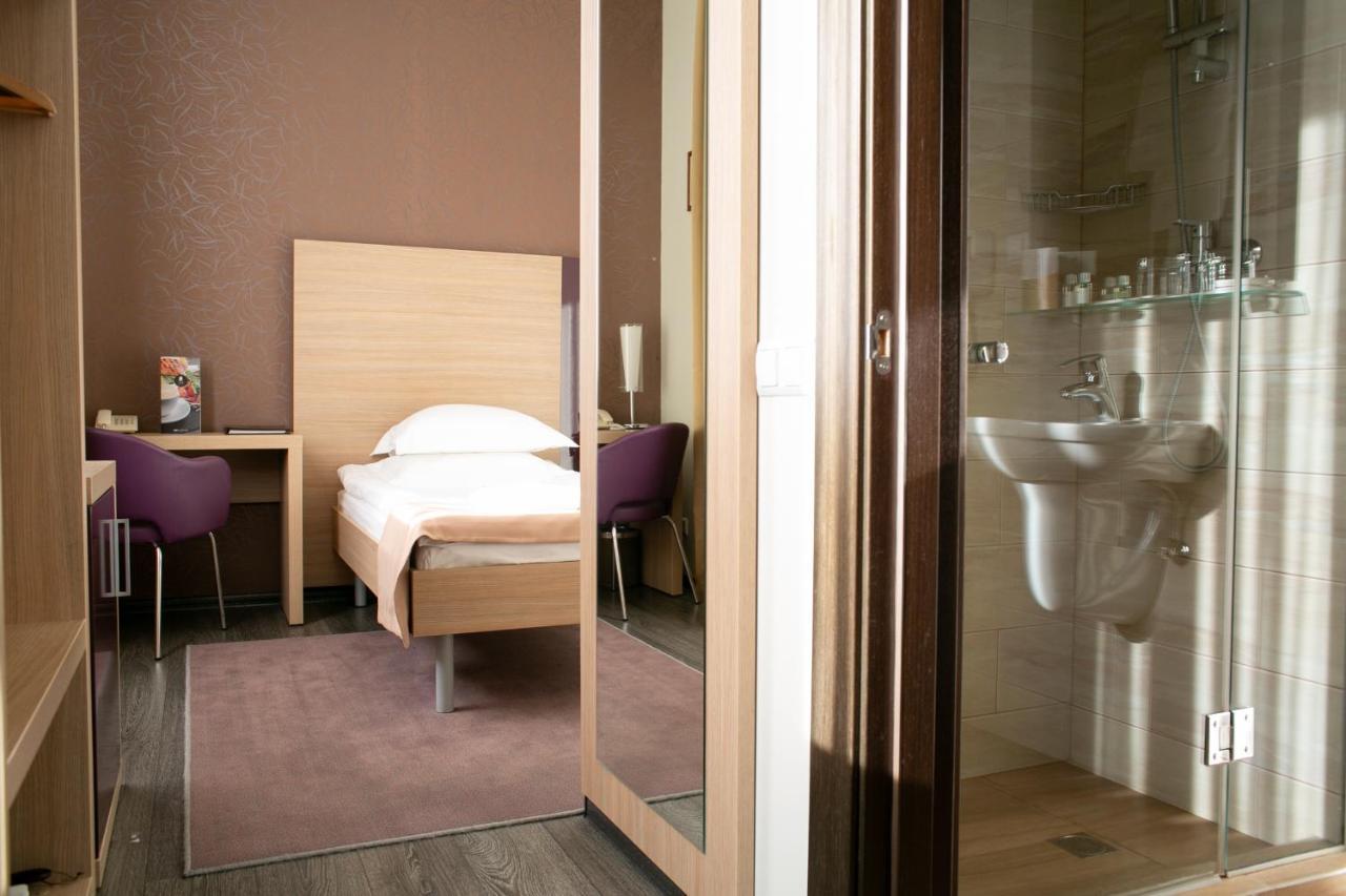 Pushcha Congress 3* Kiev