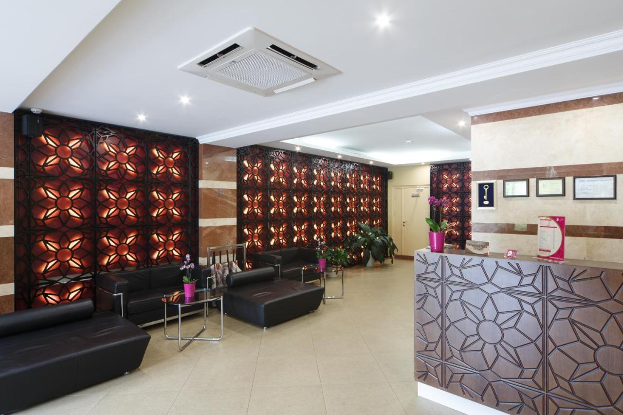 Otel Pushcha Congress 3*
