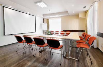 Pushcha Congress Otel Kiev